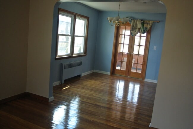 Building Photo - 2710 Academy Rd