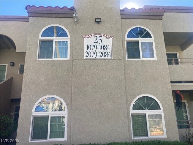 Building Photo - 3145 E Flamingo Rd