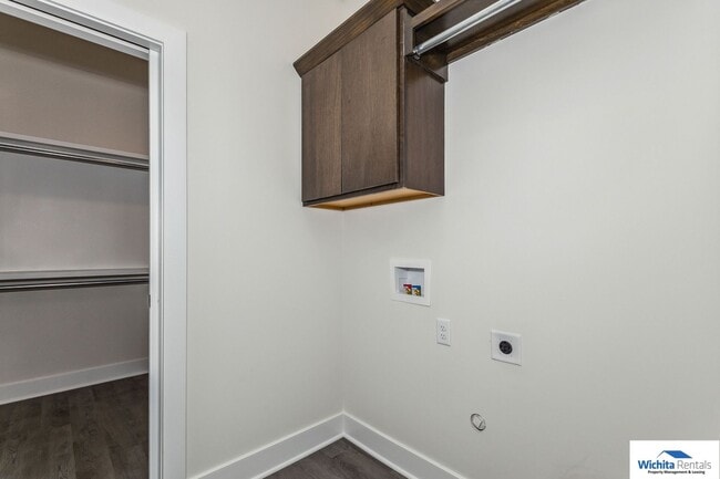 Building Photo - Newer 3 bed, 2 bath Patio Home  **First month rent free at move in**