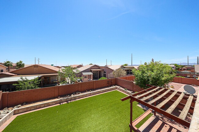 Building Photo - RV GATE! Lovely 4 bedroom, 3 bathroom home...