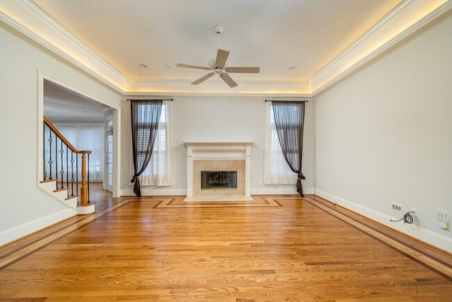 Building Photo - 9445 Stoney Ridge Ln