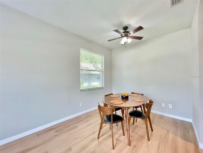 Building Photo - 12510 Blazing Star Dr