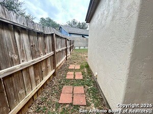 Building Photo - 11216 Center Point Rd