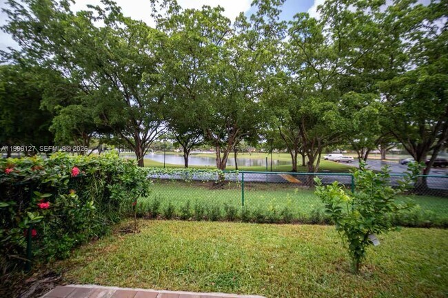 Building Photo - 21761 SW 98th Pl