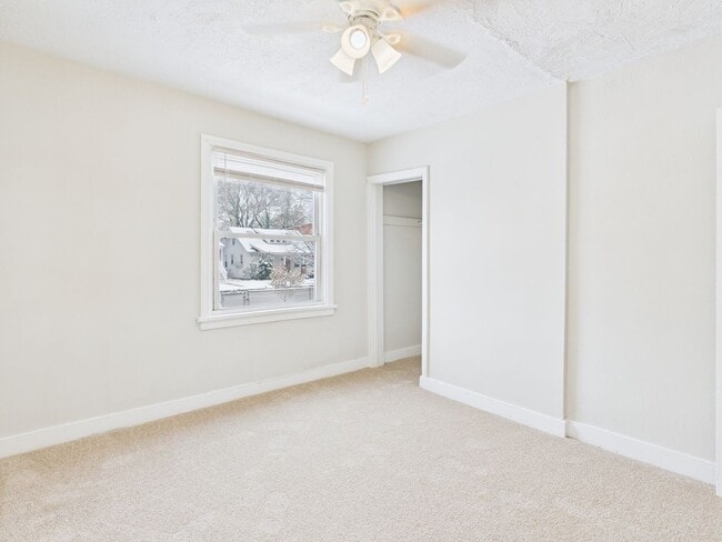 Building Photo - 602 E Brookland Park Blvd