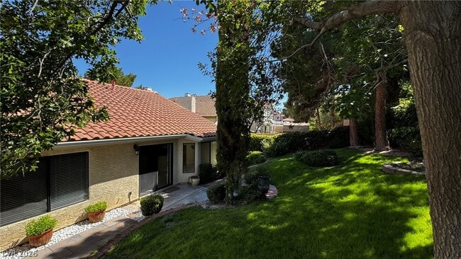 Building Photo - 3025 Harborside Dr
