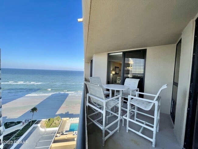 Building Photo - Furnished Oceanview 2 Bed, 2 Bath Condo – Available Now!