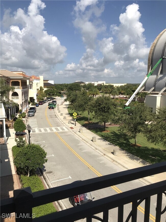 Building Photo - 5076 Annunciation Cir