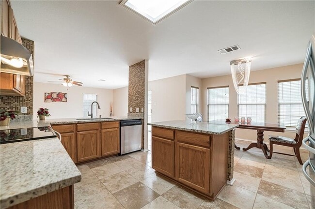 Building Photo - 11228 Pickard Ln