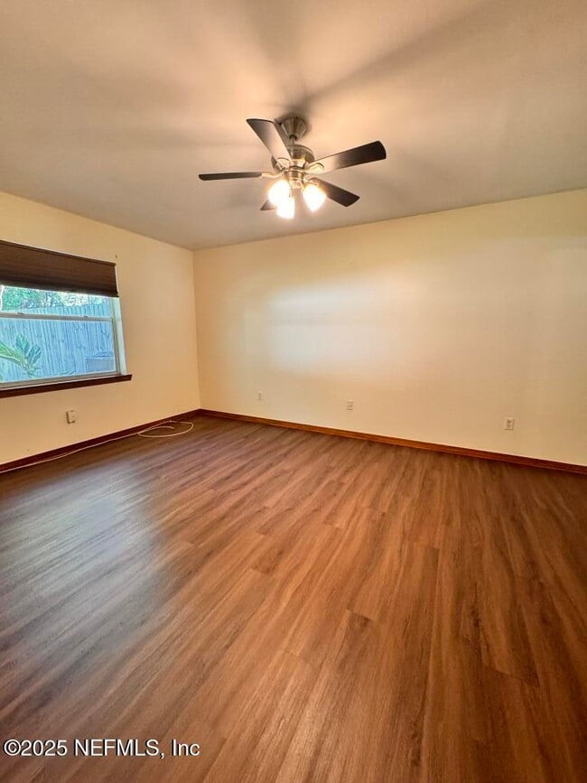 Building Photo - 1218 Colt St