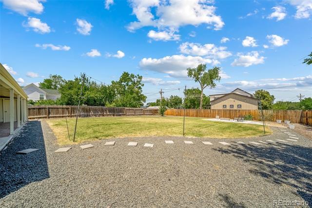 Building Photo - 3098 S Cherry Way