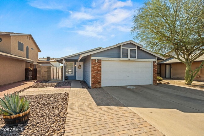 Building Photo - 4438 N 84th Ln