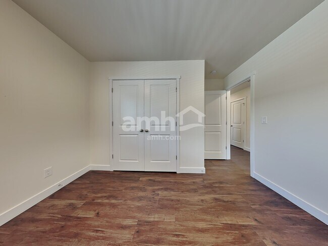 Building Photo - 7703 Verona Lp SW