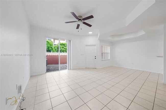 Building Photo - 642 SW 106th Ave
