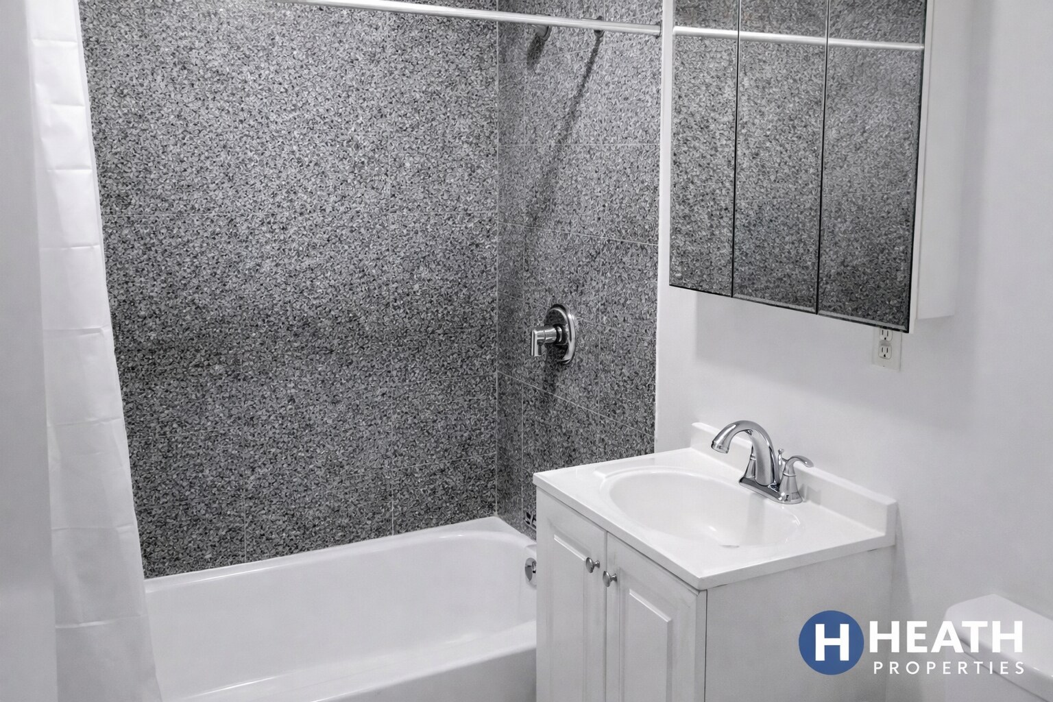 Building Photo - 6 Bowdoin Park