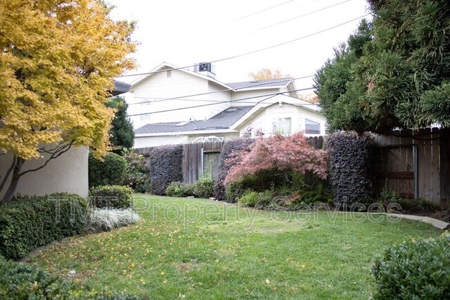 Building Photo - 6940 McQuillan Cir