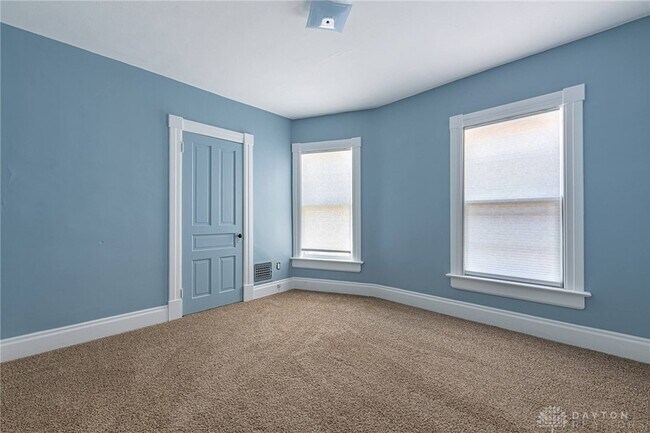 Building Photo - 558 Wyoming St