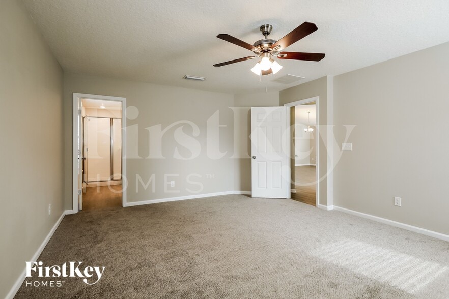 Building Photo - 319 Hepburn Rd