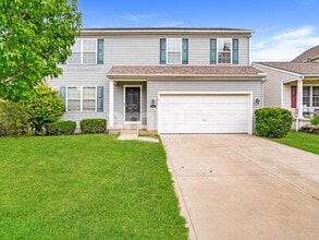 Building Photo - 8526 Old Field Birch Dr