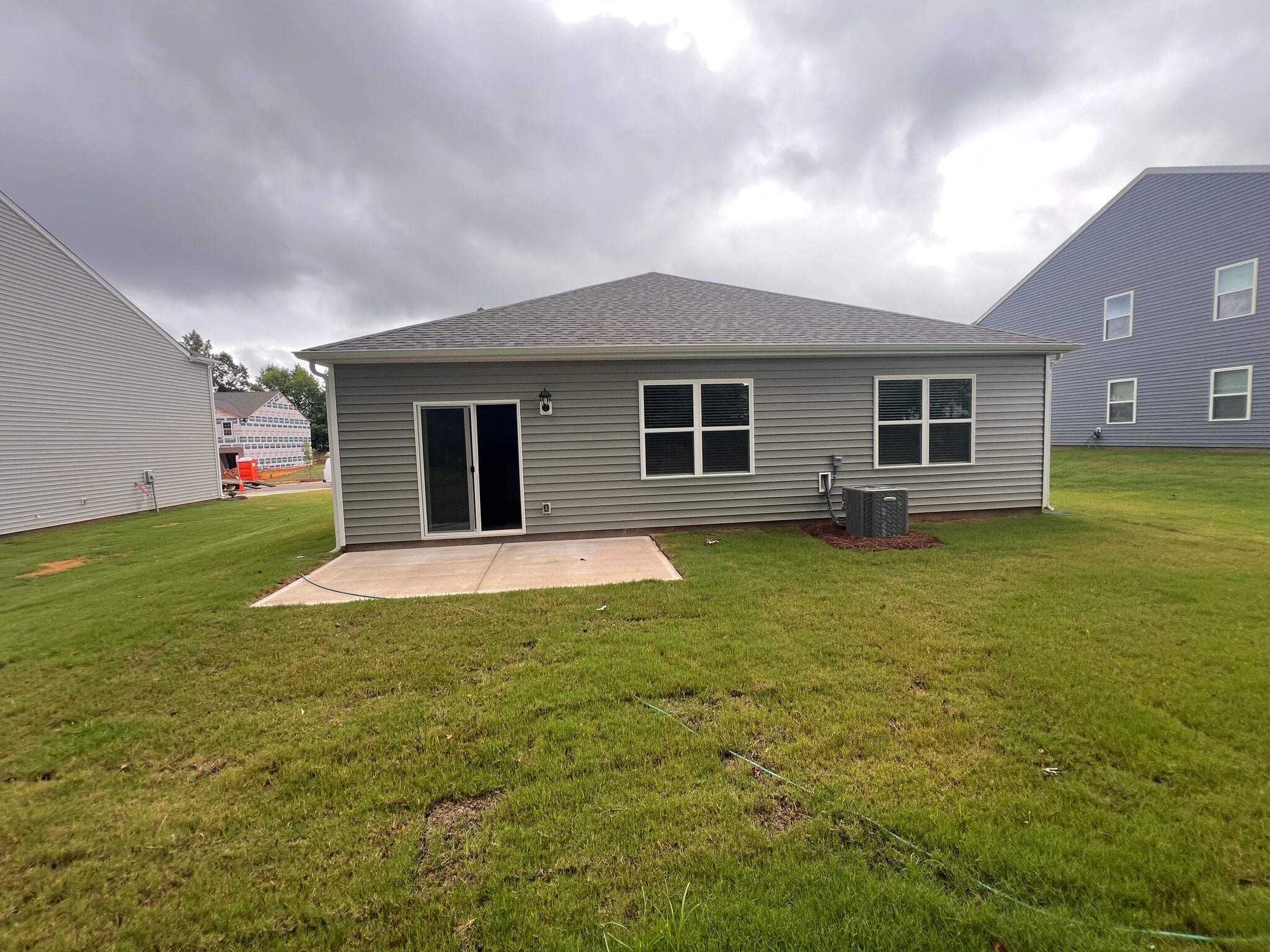 Building Photo - Room in House on Cramer Crk Dr