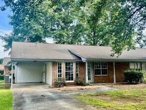 Building Photo - 14-16 Stonecreek Drive