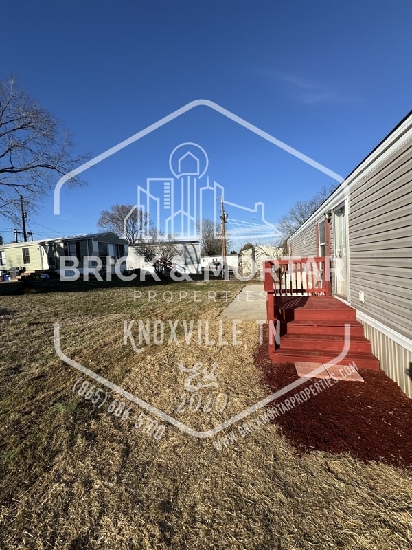 Building Photo - 3616 Somerset Ln