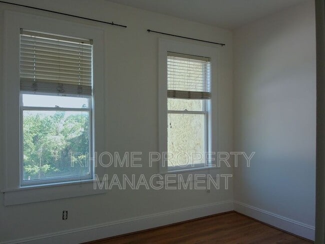 Building Photo - 2855 Peachtree Rd