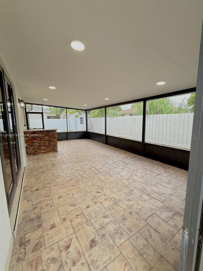 Building Photo - 13631 SW 272nd Terrace
