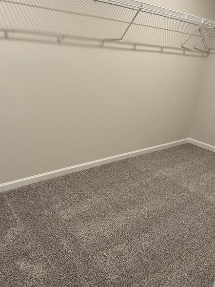 Building Photo - 78 Cedar Ln