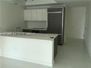 Building Photo - 1100 S Miami Ave