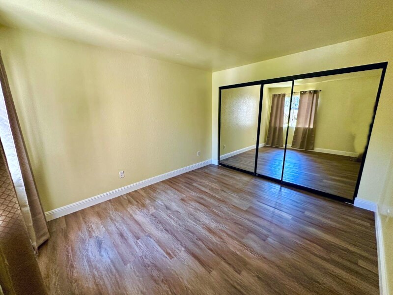 Building Photo - 11275 Avenida De Los Lobos
