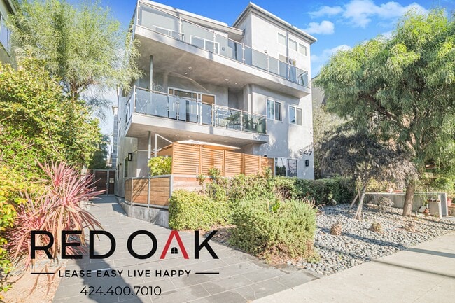 Building Photo - 947 4th St