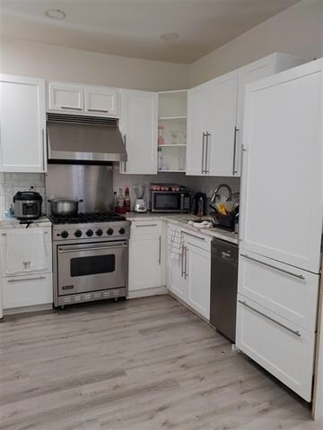 Building Photo - 215 Mallory Ave