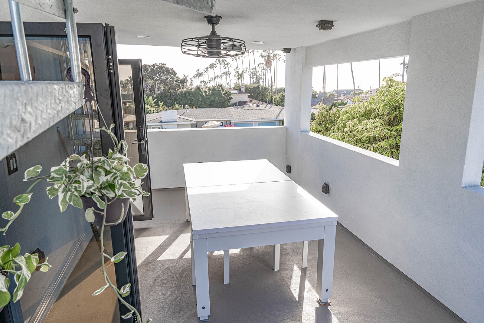 Building Photo - 7005 La Jolla Blvd