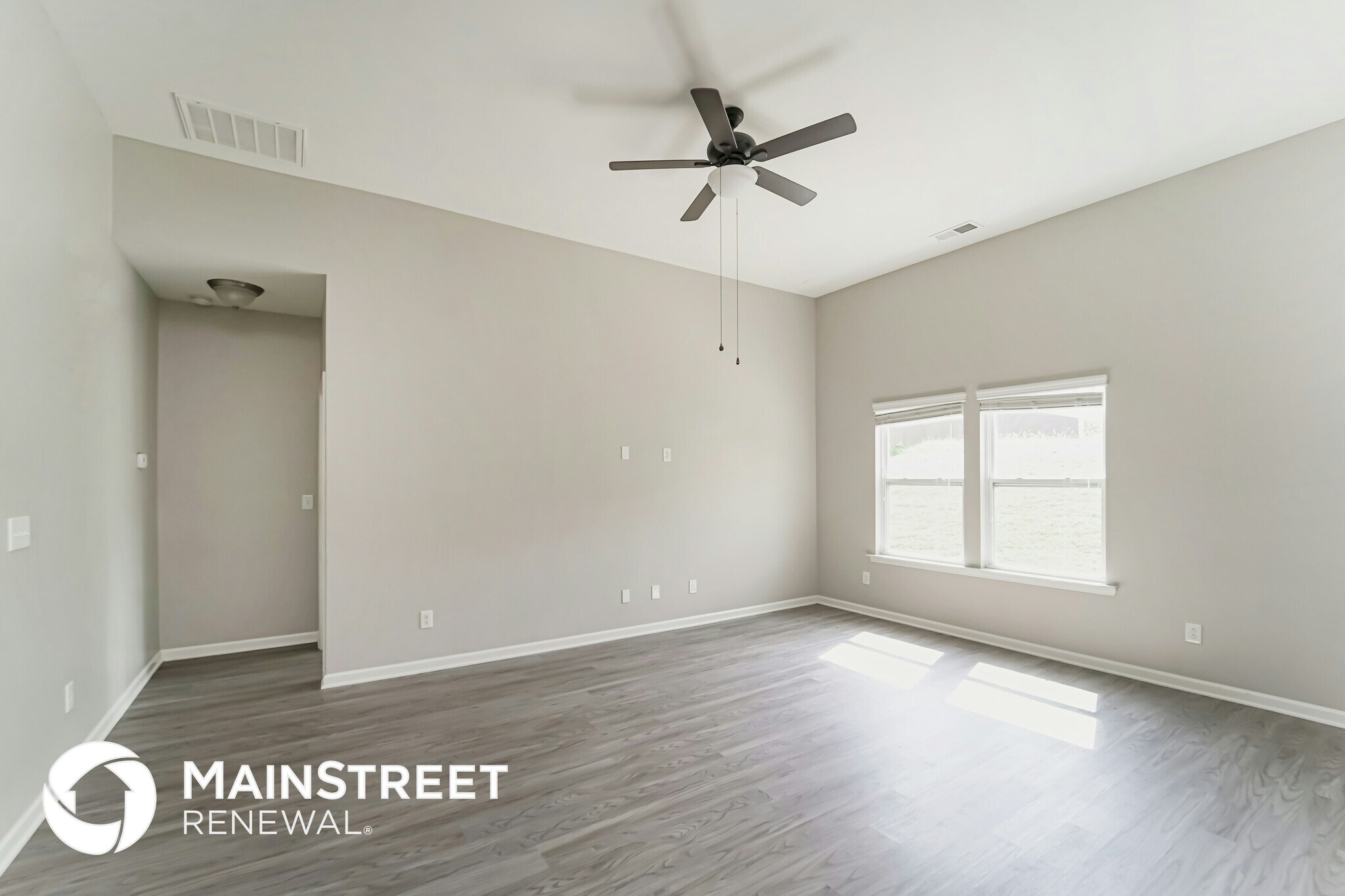 Building Photo - 10422 Kempsford Dr