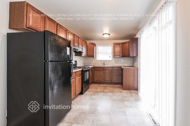 Building Photo - 1134 E 51st St