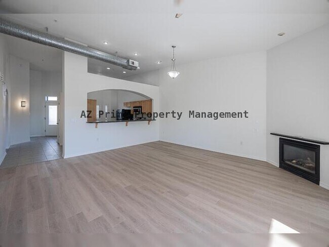 Building Photo - 4525 N 22nd St