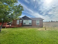 Building Photo - 3 Bed, 2 Bath Home on 5 Acres – Florence, ...