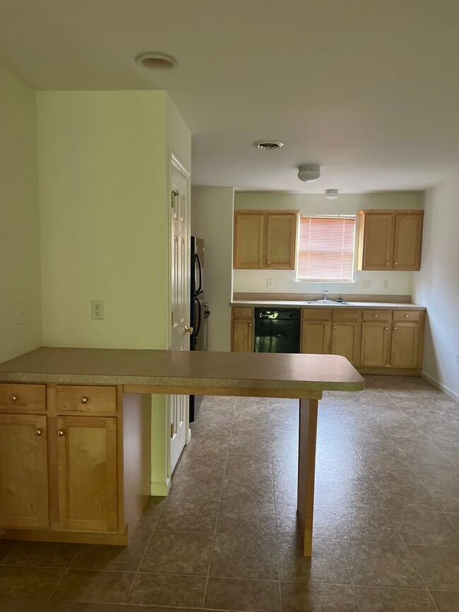 Building Photo - Beautiful Laurel Springs Home For Rent