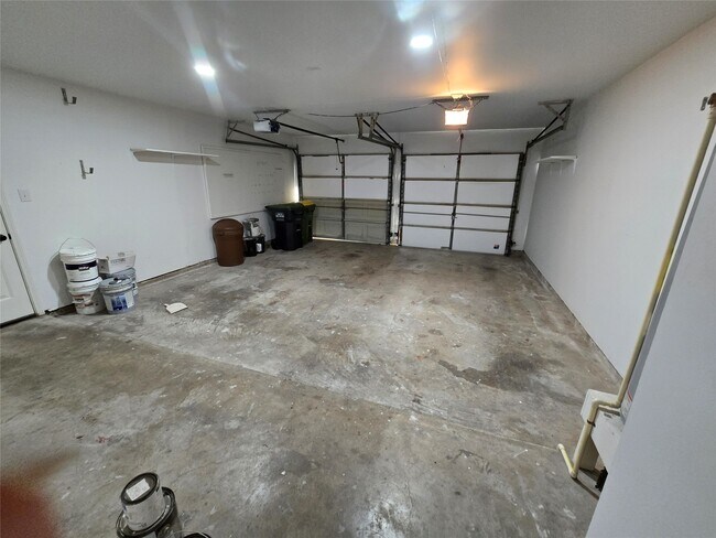 Building Photo - 1411 Dorsetshire Dr