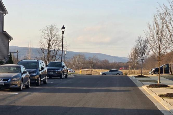 Building Photo - 6005 Calla Pl