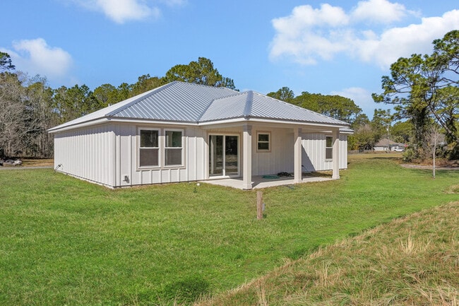 Building Photo - 706 S Brevard St