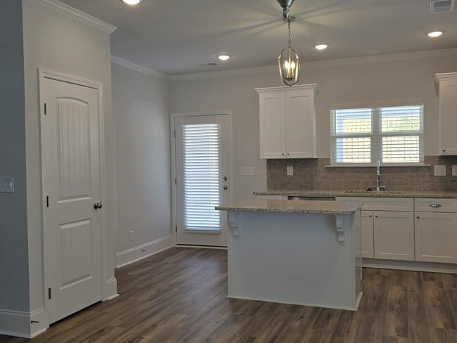 Building Photo - 8509 Bannock Cir