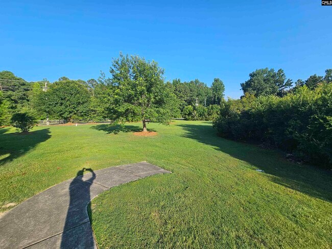 Building Photo - 403 Henslowe Ln