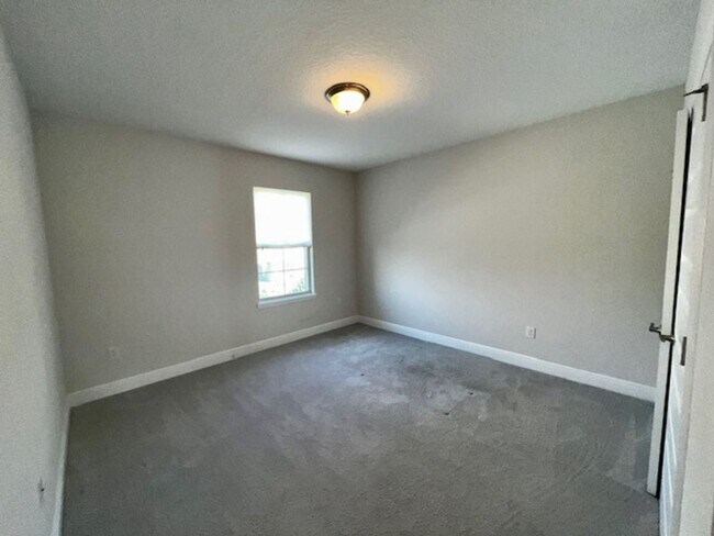 Building Photo - SPECTACULAR MODERN HOME!!Relaxing water views- MOVE IN September 2026-2 story 4 bed 3.5 bath HM i...