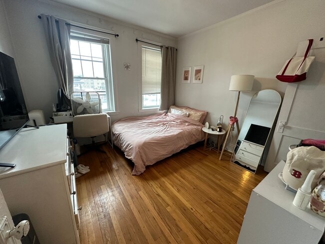 Building Photo - Close to Whole Foods - T Stop - Large Living Room - Natural Sun Light