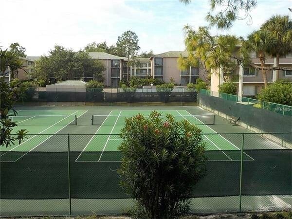Building Photo - ONE MONTH FREE - 2br - 1000ft2 - Affordabl...
