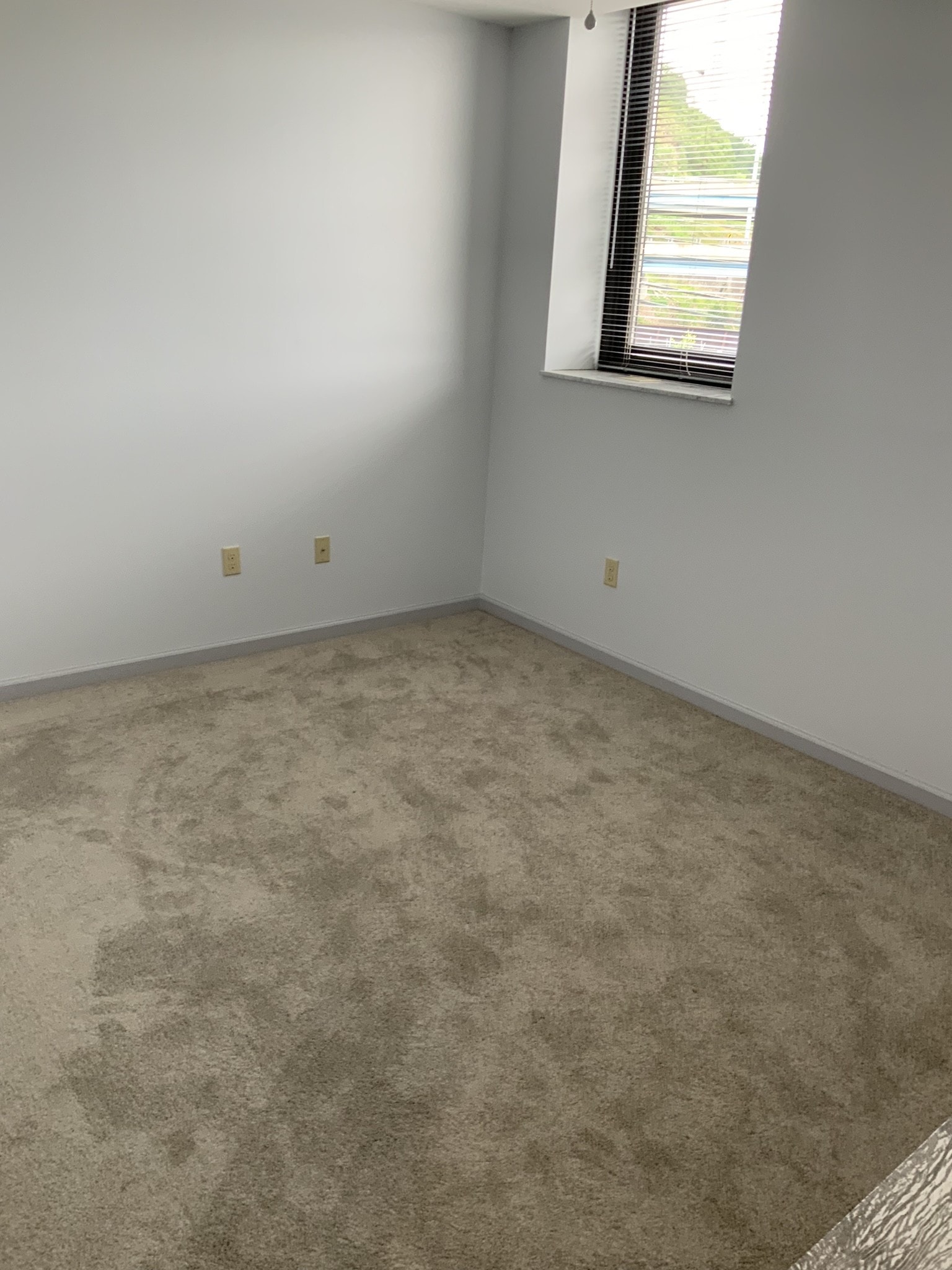 Bedroom1 - 64 Bridge St