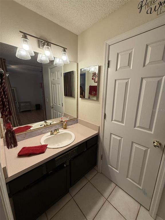 Building Photo - 232 Strawflower Ct
