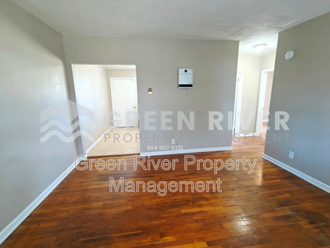 Building Photo - 11620 Charlie Rd